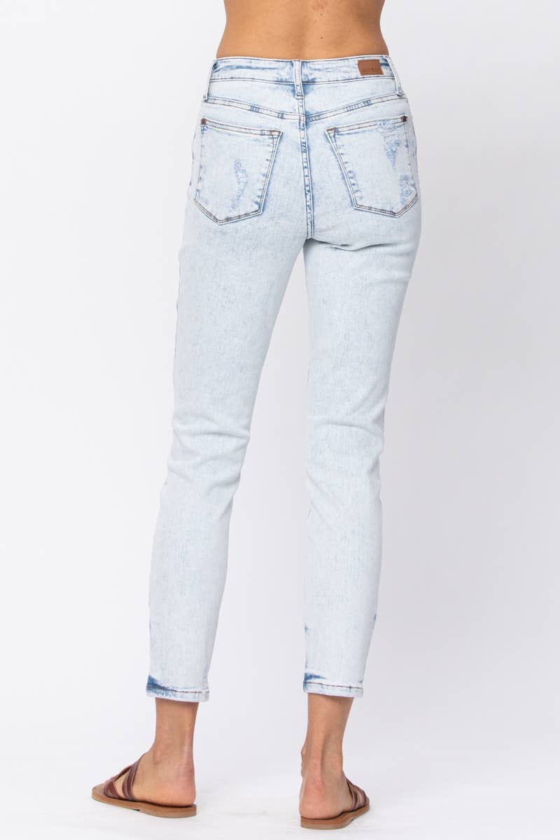 HI-RISE SLIM FIT ULTRA LIGHT ACID WASH