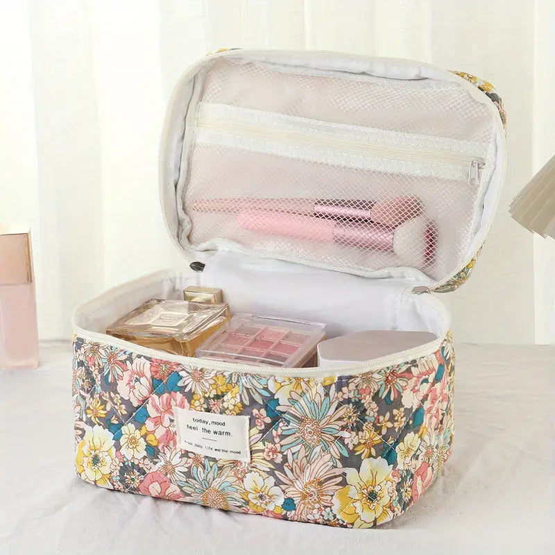 "Today, Mood" 3-piece makeup traveling set- Spring Floral