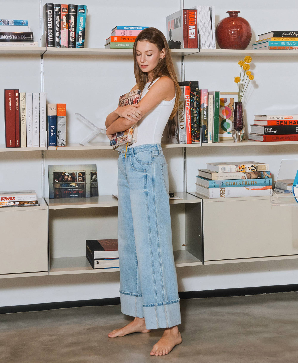 SUPER HIGH RISE LIGHT WASH CUFFED BAGGY WIDE JEANS T6515