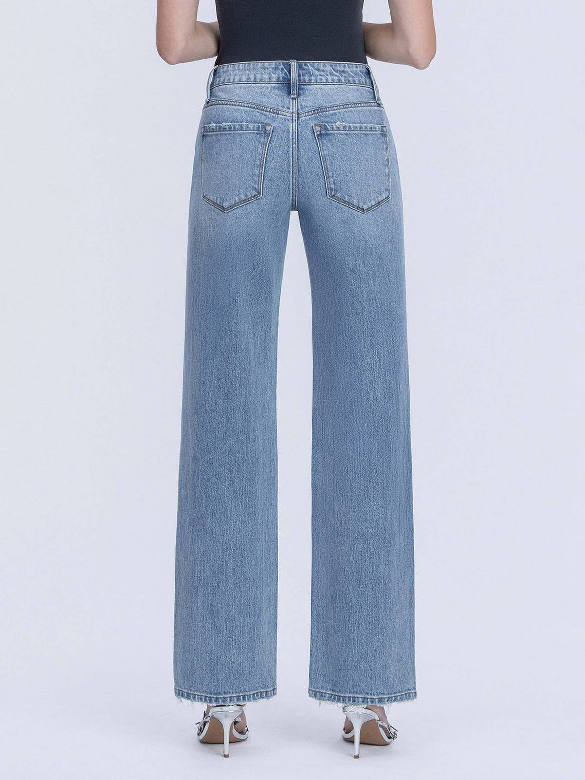 MID RISE MEDIUM LIGHT SLIM WIDE JEANS T6991
