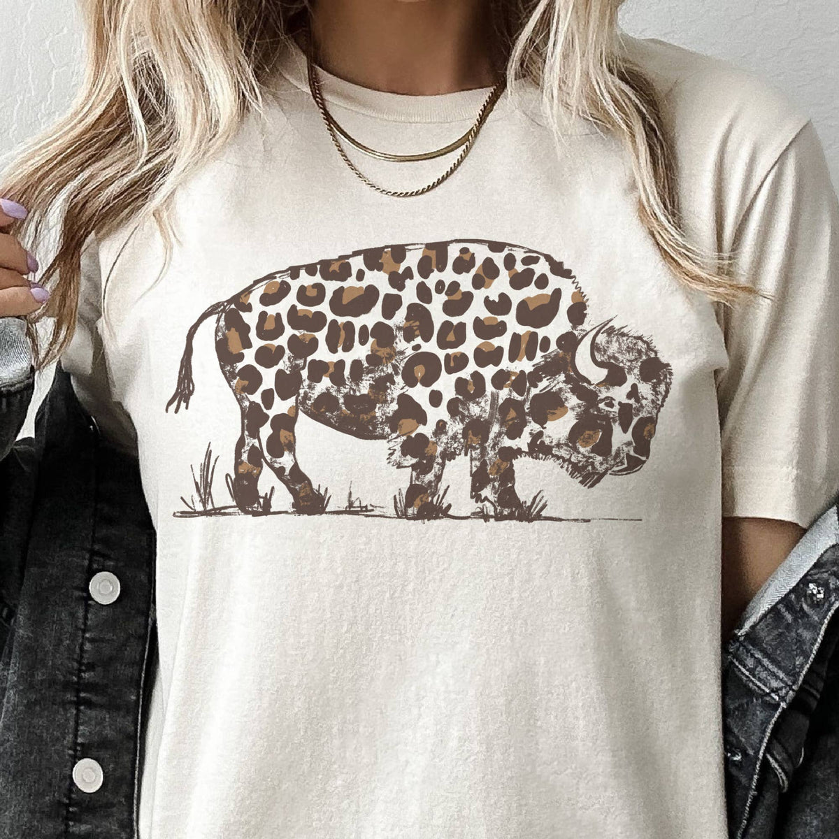 Western Leopard Bison Bull Southwestern Texas Graphic Tee